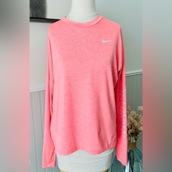 Nike Tops - Nike Running Dri-Fit Top
